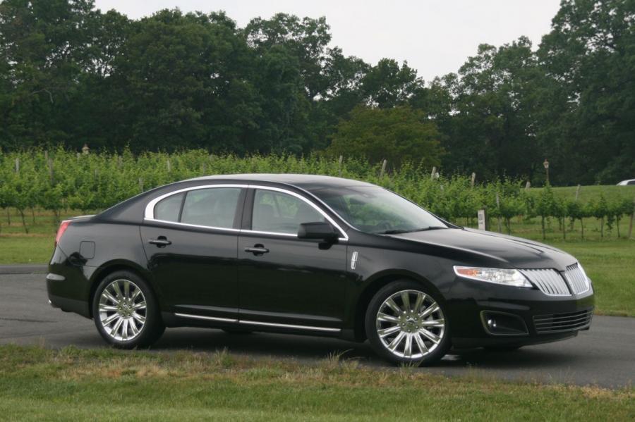  Lincoln MKS 2008 года  (фото 31 из 284)